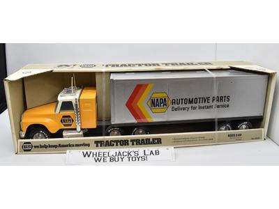 Nylint Napa Auto Semi Tractor Trailer Delivery 820D NEW Vintage Pressed Steel