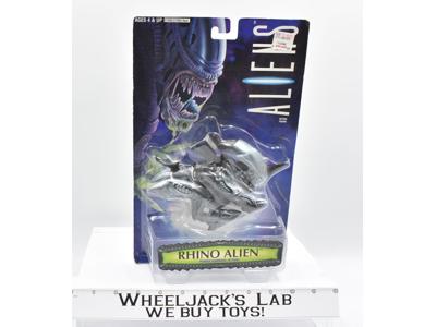 Rhino Alien NEW MOSC Aliens 1996 Kenner Action Figure