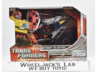 Blaster Voyager 25th Anniversary Classics NEW Universe 2008 Transformers Hasbro