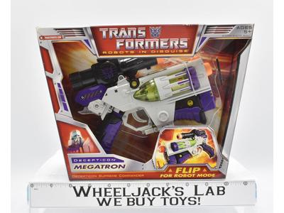 Megatron Voyager Classics Universe NEW RID Generations Hasbro Transformers