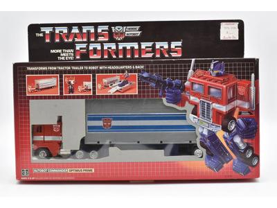 Optimus Prime NEAR MINT FIGURE NICE BOX Complete 1985 Vintage G1 Transformers