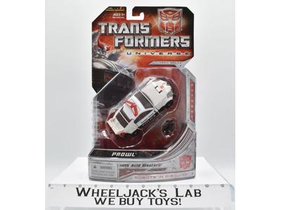 Prowl Classic Series Universe Deluxe NEW MOSC 2007 Hasbro Transformers