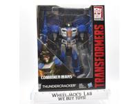 Thundercracker #2 New MISB Leader Class Combiner Wars Generations Transformers