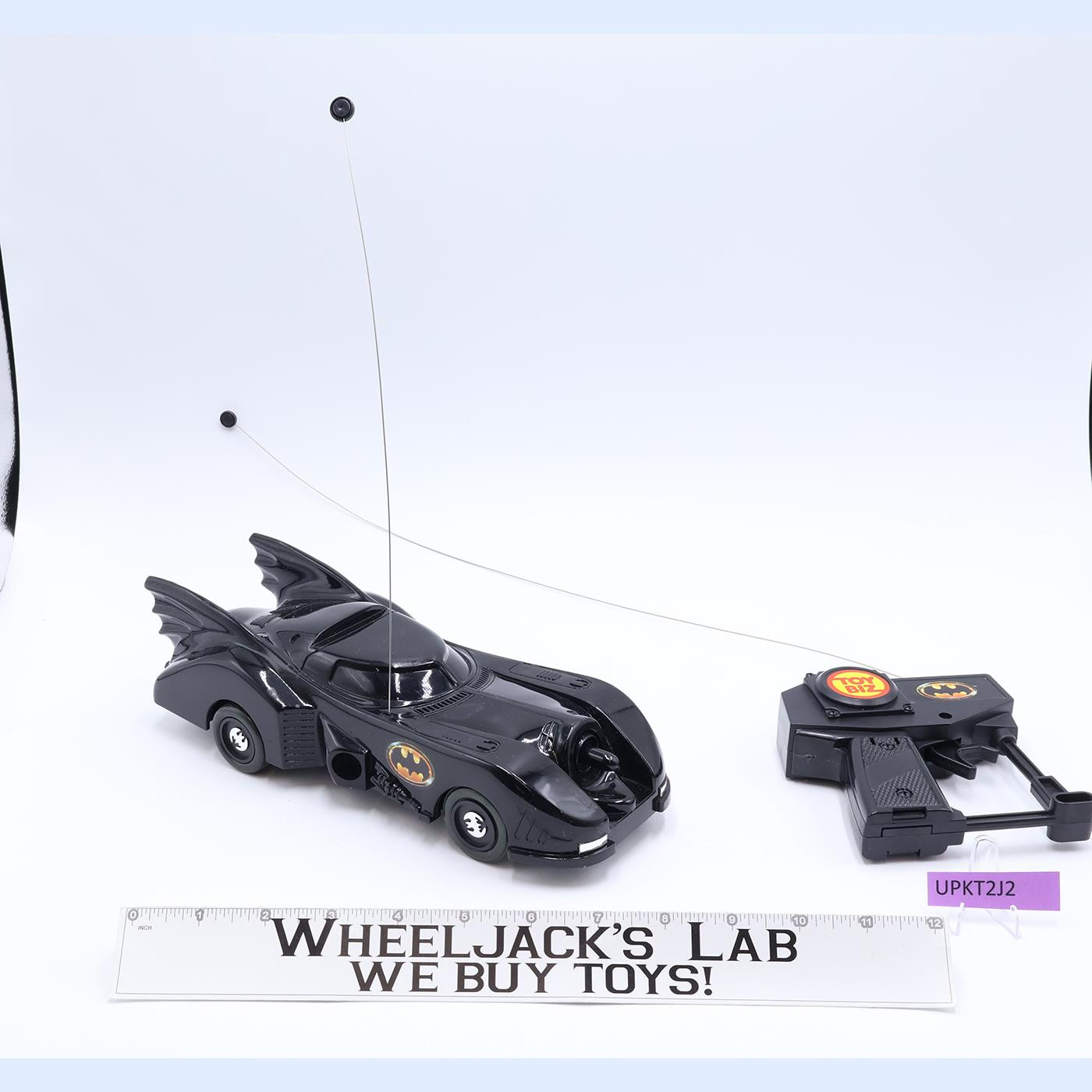 Radio Controlled Batmobile DC Comics Batman 1989 Toy Biz Action Figure