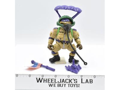 Pro Pilot Donatello Complete 1991 TMNT Teenage Mutant Ninja Turtle Playmates