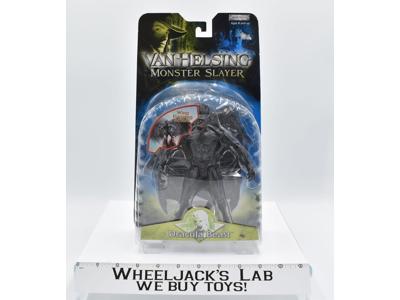 Dracula Beast Van Helsing Monster Slayer NEW 2004 Jakks Pacific Action Figure