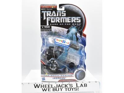 Ironhide Scan Series Deluxe 2011 TRU NEW MOSC DOTM Dark of the Moon Transformers
