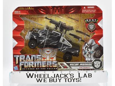 Recon Ironhide Autobot 2009 Voyager NEW ROTF Revenge of the Fallen Transformers