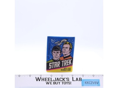 Trading Card Pack W/ Bubble Gum Star Trek 1976 Topps Vintage NEW SEALED