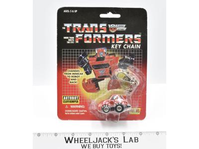 Cliffjumper NEW Keychain REISSUE Hasbro G1 Transformers Action Figure 2001