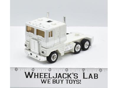 Ultra Magnus CAB RT -1986 Vintage G1 Transformers Freightliner COE Action Figure