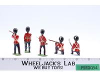 Set of 5 Grenadier Guards #8810 1990 Vintage W. Britain Toy Soldiers