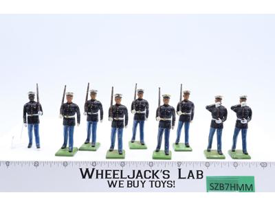 Lot of 9 US Marine Corps 1986 Vintage W. Britain Toy Soldiers