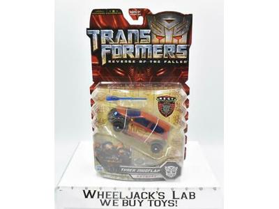 Tuner Mudflap Autobot Deluxe 2009 Revenge of the Fallen ROTF NEW Transformers