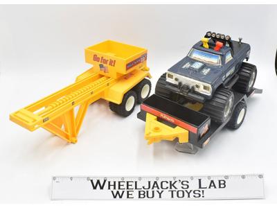 Ford SST Bigfoot 4X4X4 Monster Truck &amp; Pull Sled Playskool Vintage 1983