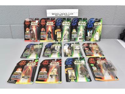 Lot of NEW 1998 1999 Star Wars Kenner Carded POTF and Esisode 1 Action Figures