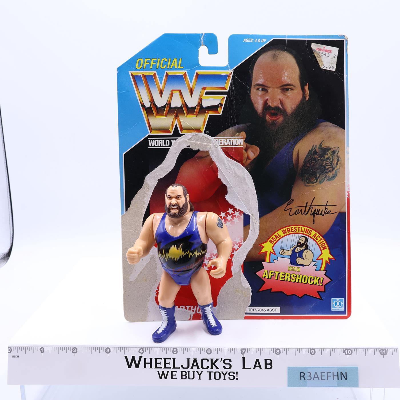Earthquake W/CARDBACK 1992 WWF Wrestling Hasbro Action Figures