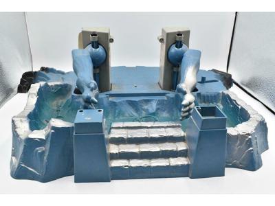 Eternia Playset Lion Tower Base &amp; Arms MOTU He-Man Masters of the Universe 1986