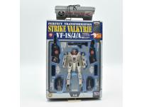 Banpresto 1/100 VF-1S/J/A Strike Valkyrie transformable figure - white/red 2002
