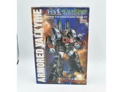 ARII 1/72 VF-1A Armored Valkyrie model kit