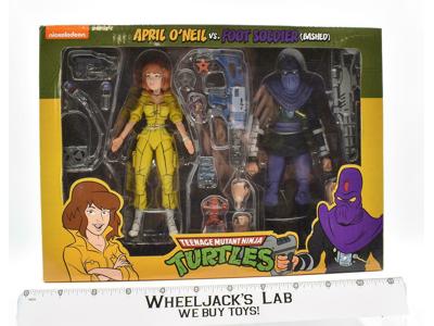 April O'Neil vs. Foot Soldier Bashed MISB NEW TMNT 2020 NECA Action Figure