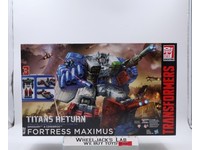 Fortress Maximus Transformers Titans Return 2015 Hasbro Action Figure NEW SEALED