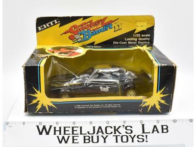 Pontiac Trans Am 1/25th Scale Smokey and the Bandit II 1980 ERTL Metal