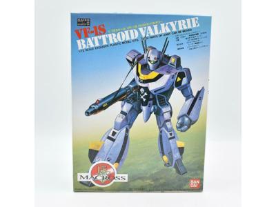 Bandai 1/72 VF-1S Battroid Valkyrie model kit
