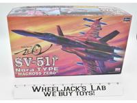 Hasegawa 1/72 SV-51 Macross Zero Nora Type model kit