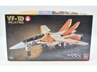 Hasegawa 1/72 VF-1D Valkyrie model kit