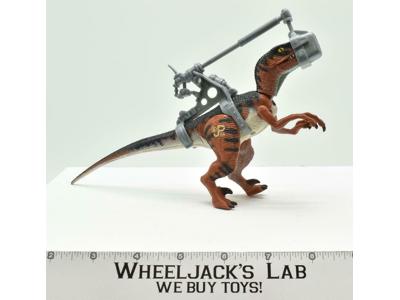 Velociraptor JP06 Restraint Gear Jurassic Park 1997 Hasbro Action Figure