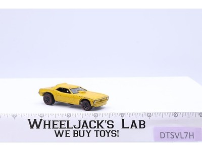 Snake Yellow Enamel 1969 1970 Redline Hot Wheels Mattel Vtg RL Funny Car