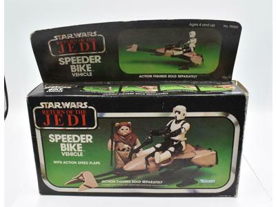Speeder Bike MIB Vintage Star Wars ROTJ 1983 Kenner Action Figure vehicle
