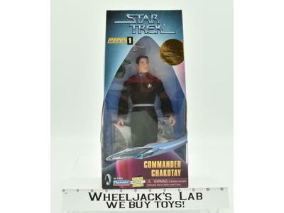 Commander Chakotay Star Trek Voyager MISB 1997 Playmates Action Figure