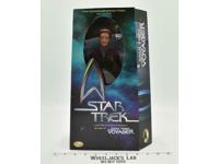Captain Kathryn Janeway Star Trek Voyager MISB 1999 Playmates 12" Action Figure