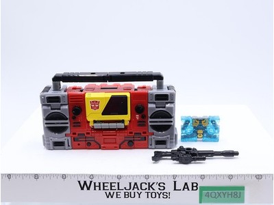 Blaster 100% Complete Transformers Kingdom War For Cybertron 2021 Hasbro Figure