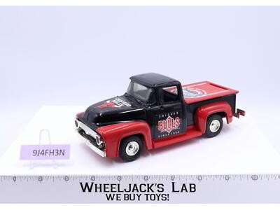 Chicago Bulls 1956 Replica Ford Pickup Truck Bank Tip-Off Collection Ertl 1995