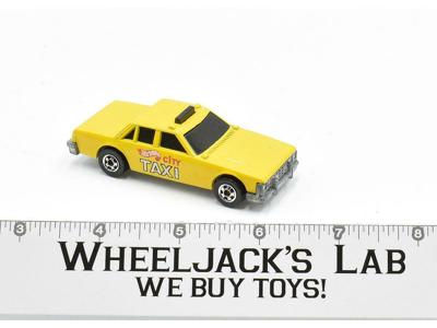 Crack-Ups City Taxi Super Blaster 1983 Mattel Vintage Hot Wheels
