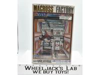 Macross Factory MISB Valkyrie MD-02 1/170 Scale ARII Plastic Model Set