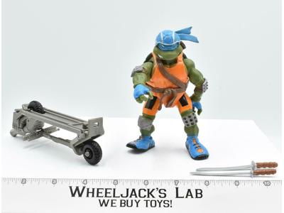 Scootin' Leo 5" Teenage Mutant Ninja Turtles Action Figure 2003 Playmates