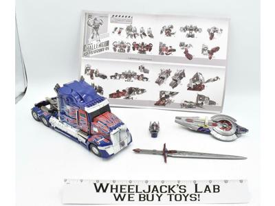 UTR-02 Challenger Optimus Prime Uniquetoys UT Transformers 2019 3rd Party Figure