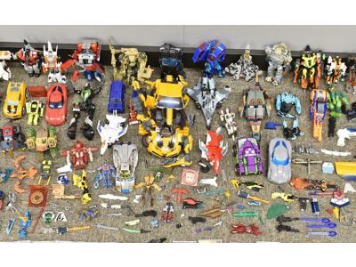Lot of Misc 2000 - 2020 Transformers Most Complete Hasbro Action Figures