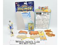 Digimon Digivolving Patamon to Angemon 2001 Digital Monsters Bandai