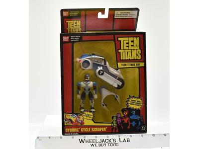 Cyborg Cycle Scraper MOSC NEW Teen Titans 2004 Bandai DC Super Heroes Figure