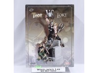 Thor vs Loki Marvel 2007 Sideshow Collectibles Polystone Diorama 0097/1500