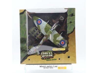 U.K. Spitfire MK IX.241 Squadron Italy 1944 Forces of Valor Unimax NEW SEALED
