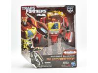 Autobot Blaster MISB NEW Fall Of Cybertron FOC Generations 2012 Hasbro