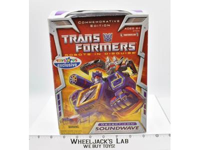 Soundwave MIB Commemorative Series TRU Reissue 2006 Hasbro Action Figure