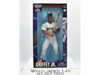 Ken Griffey JR. 1999 Baseball Starting Lineup MISB 1999 Hasbro MLB Action Figure