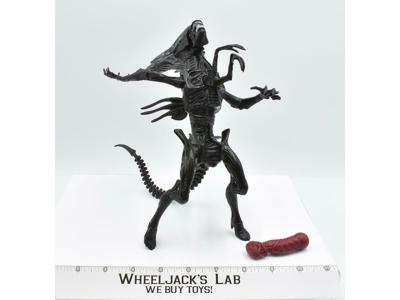 Hive Queen Alien Xenomorph Aliens Kenner 1993 Action Figure